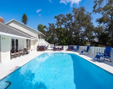 2407 Palma Sola Boulevard - Photo Thumbnail 37