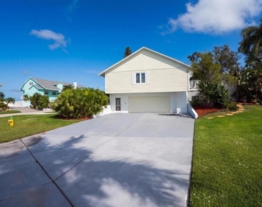 2407 Palma Sola Boulevard - Photo Thumbnail 38