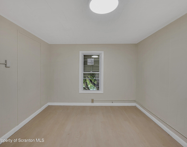 629 R Beech Street - Photo Thumbnail 9