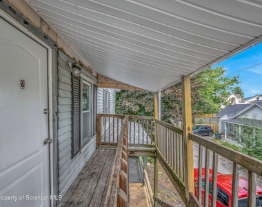 629 R Beech Street - Photo Thumbnail 6