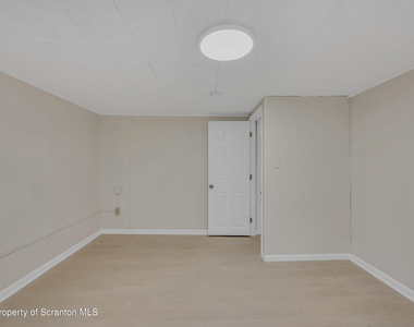 629 R Beech Street - Photo Thumbnail 7