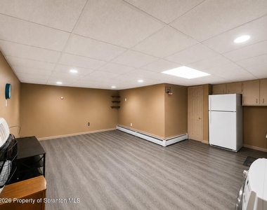2125 Ash Street - Photo Thumbnail 3