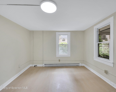 629 R Beech Street - Photo Thumbnail 12