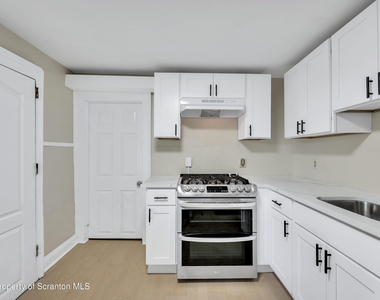 629 R Beech Street - Photo Thumbnail 11