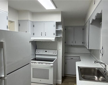 2026 Ealer Street - Photo Thumbnail 17