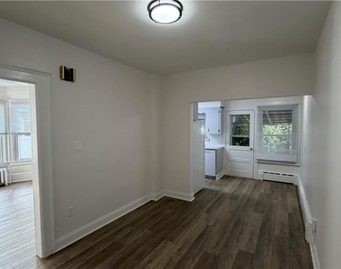 2026 Ealer Street - Photo Thumbnail 7