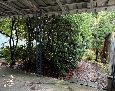 2026 Ealer Street - Photo Thumbnail 32