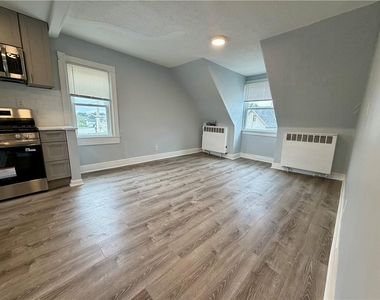 700 Wolf Avenue - Photo Thumbnail 23