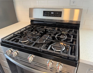 700 Wolf Avenue - Photo Thumbnail 31
