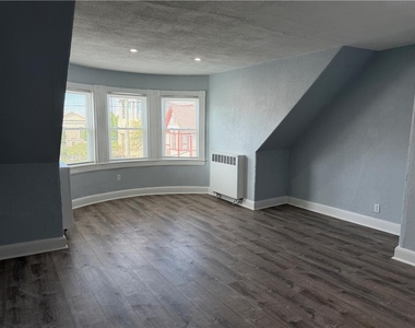 700 Wolf Avenue - Photo Thumbnail 20