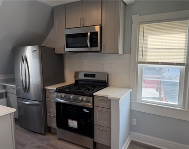 700 Wolf Avenue - Photo Thumbnail 30