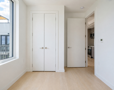 1499 Bedford Avenue - Photo Thumbnail 10