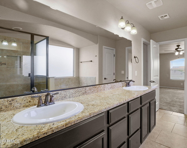 3836 Loma Cristobal - Photo Thumbnail 24