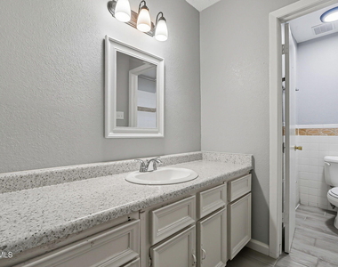 3911 Quasar Court - Photo Thumbnail 18