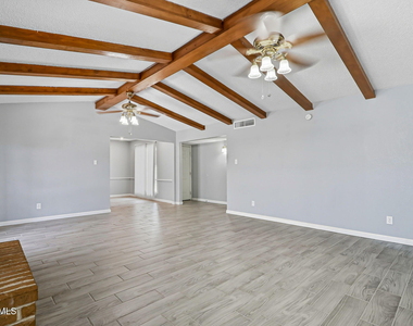 3911 Quasar Court - Photo Thumbnail 4