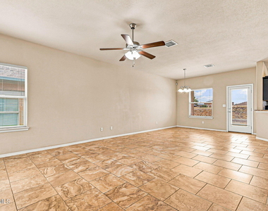 7409 Dewberry Drive - Photo Thumbnail 6