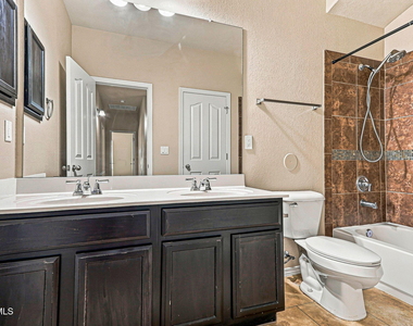 7409 Dewberry Drive - Photo Thumbnail 26