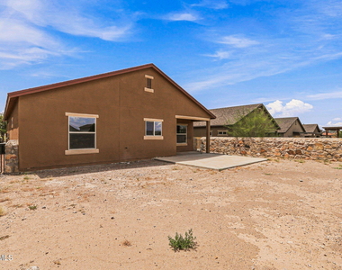 7409 Dewberry Drive - Photo Thumbnail 43