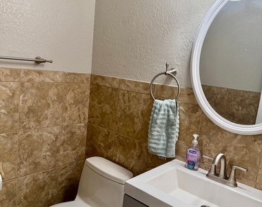 4921 Vista Grande Circle - Photo Thumbnail 25