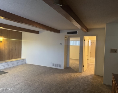8800 Sampson Court - Photo Thumbnail 14