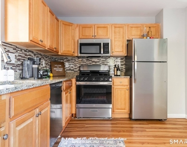 516 Indian Avenue - Photo Thumbnail 1