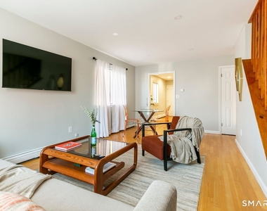 516 Indian Avenue - Photo Thumbnail 6