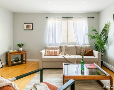 516 Indian Avenue - Photo Thumbnail 4