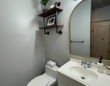 516 Indian Avenue - Photo Thumbnail 11