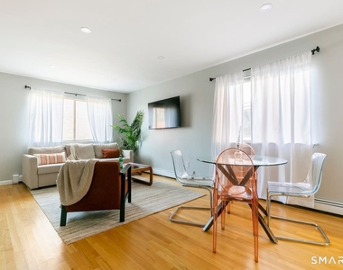 516 Indian Avenue - Photo Thumbnail 5