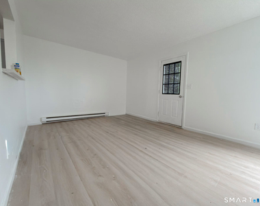 28 Santoro Street - Photo Thumbnail 4