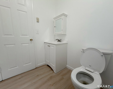 28 Santoro Street - Photo Thumbnail 3