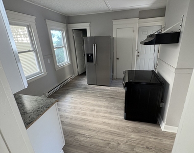 55 Plaza Avenue - Photo Thumbnail 2