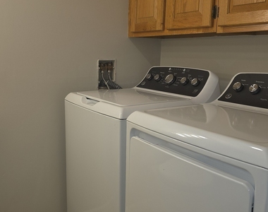 387 Mixville Road - Photo Thumbnail 12