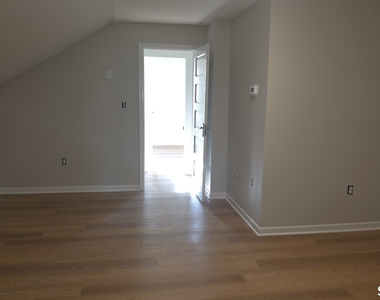 387 Mixville Road - Photo Thumbnail 22