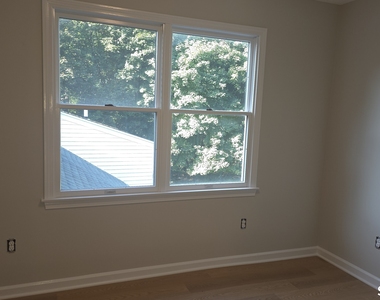 387 Mixville Road - Photo Thumbnail 16