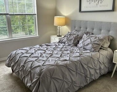 100 Glenbrook Road - Photo Thumbnail 15