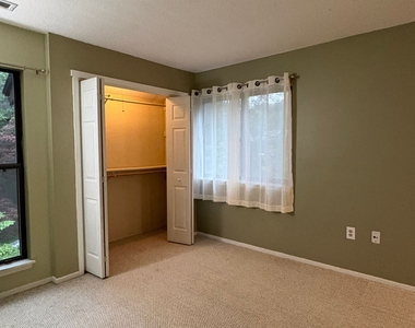 3 Willow Lane - Photo Thumbnail 20