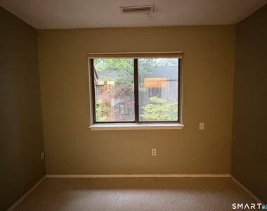 3 Willow Lane - Photo Thumbnail 14