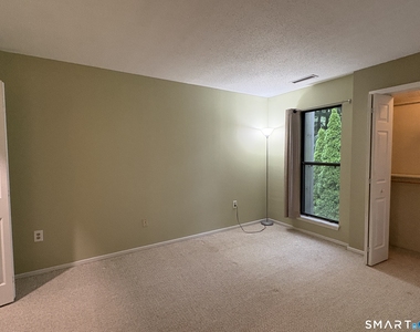 3 Willow Lane - Photo Thumbnail 19