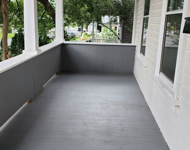 326 Cook Avenue - Photo Thumbnail 1