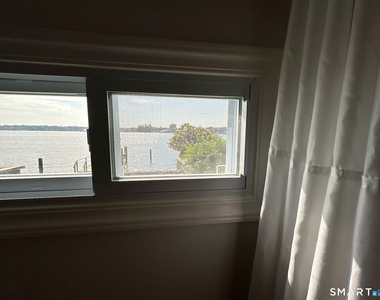 251 Thames Street - Photo Thumbnail 2