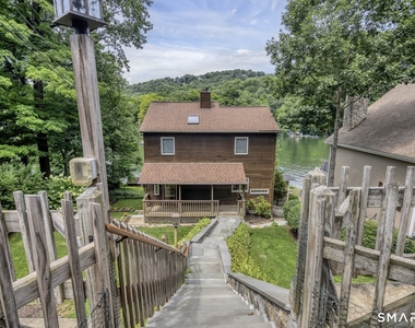 11 Candlewood Road - Photo Thumbnail 2