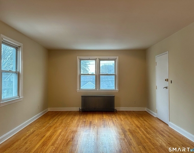 181 Fox Street - Photo Thumbnail 3