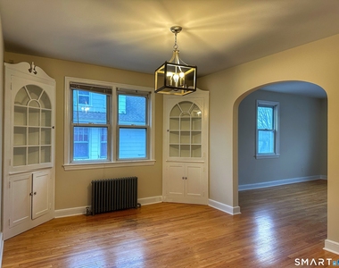 181 Fox Street - Photo Thumbnail 1