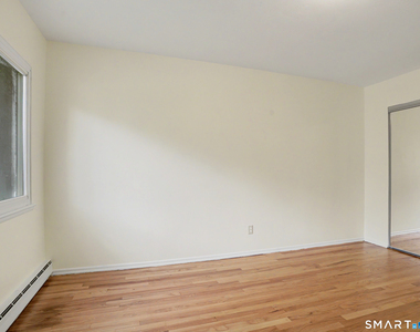 550 Prospect Street - Photo Thumbnail 20
