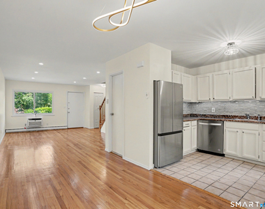 550 Prospect Street - Photo Thumbnail 10