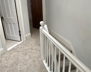 582 Kossuth Street - Photo Thumbnail 1