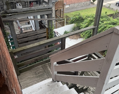 582 Kossuth Street - Photo Thumbnail 6