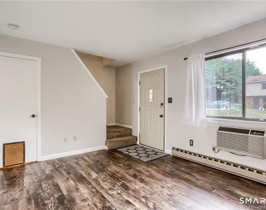 820 Matthews Street - Photo Thumbnail 9