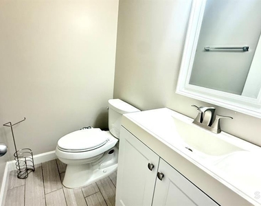 16 Clemens Court - Photo Thumbnail 5